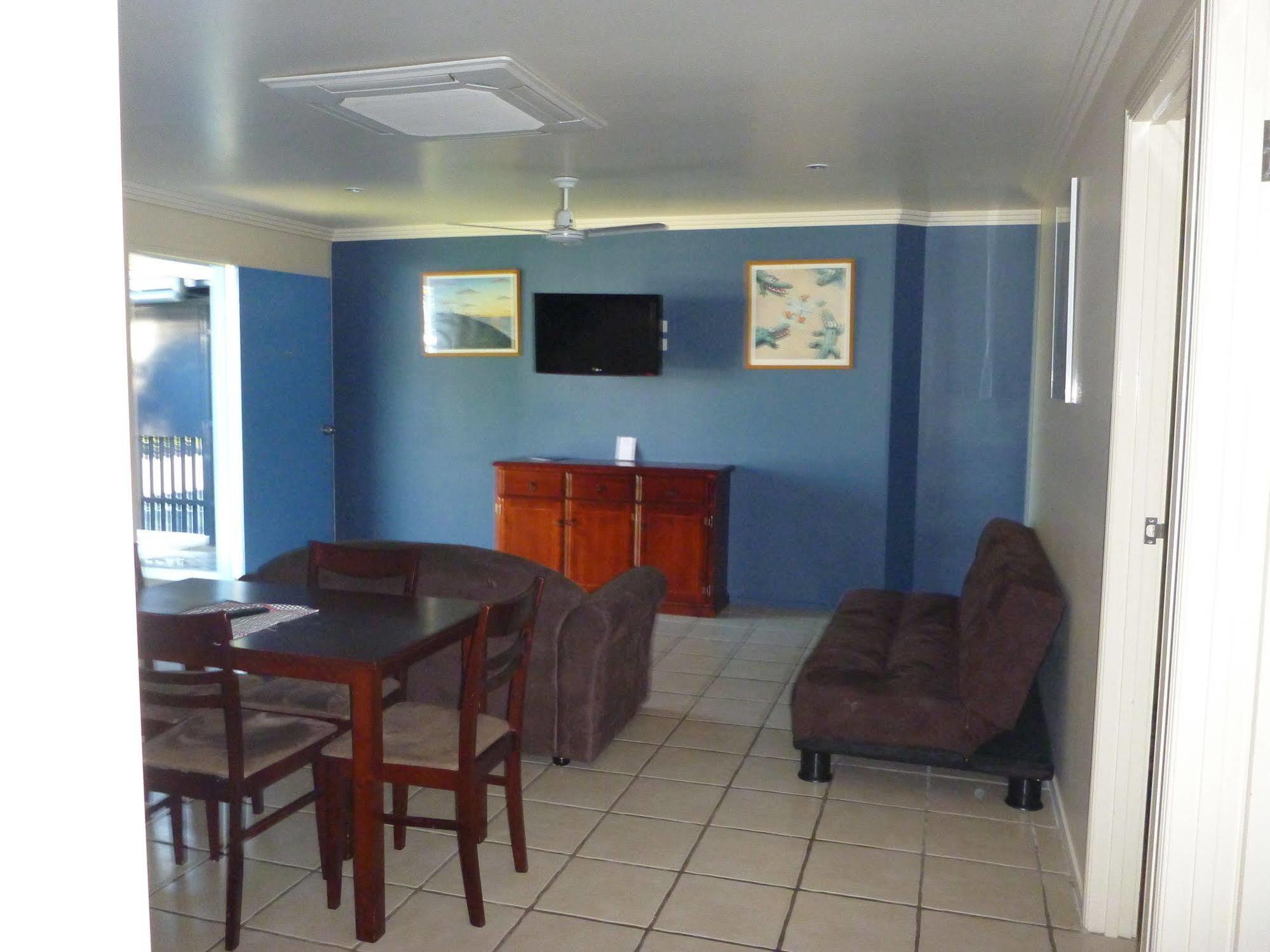 Emu Park Motel Εξωτερικό φωτογραφία